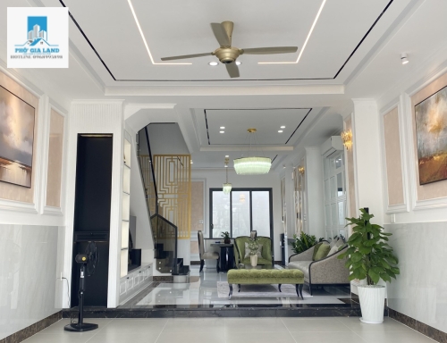  SIÊU PHẨM NHÀ PHỐ - GREEN RIVERSIDE (5x16M) - 1 TRỆT 2 LẦU 4PN 5WC - FULL NỘI THẤT CAO CẤP - CÁCH QUẬN 7 CHỈ 3PHÚT