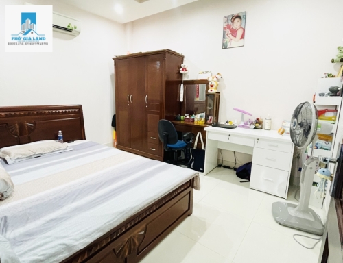 Bán   Huỳnh Tấn Phát  Phú Thuận Quận 7 