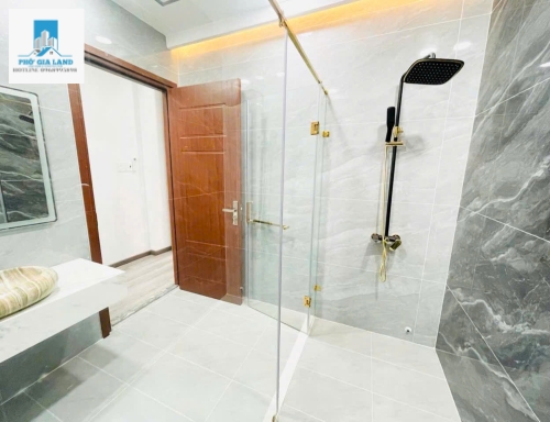 BÁN NHÀ MT KINH DOANH, LÝ PHỤC MAN, P. BÌNH THUẬN, QUẬN 7 .