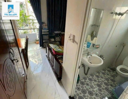 BÁN NHÀ MT HẺM TRẦN XUÂN SOẠN, QUẬN 7.