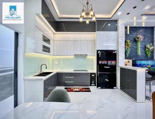 NHÀ PHỐ HIỆN ĐẠI - KHU GREEN RIVERSIDE - GẦN TRUNG TÂM HÀNH CHÁNH NHÀ BÈ