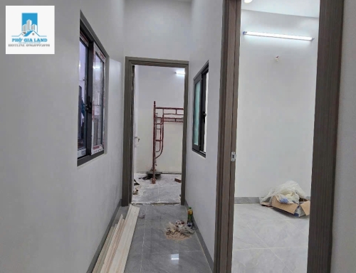 BÁN NHÀ MỚI ĐẸP GẦN VINCOM NAM LONG , QUẬN 7.