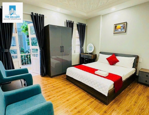 BÁN KHÁCH SẠN ĐẸP NGUYỄN LƯƠNG BẰNG , P. PHÚ MỸ , QUẬN 7 .