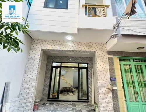 BÁN NHÀ 2 TẦNG SẮP HOÀN THIỆN : HUỲNH TẤN PHÁT - NHÀ BÈ .