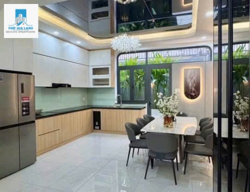 BÁN NHÀ MẶT TIỀN ĐƯỜNG D4 - KDC PHÚ MỸ - QUẬN 7 .