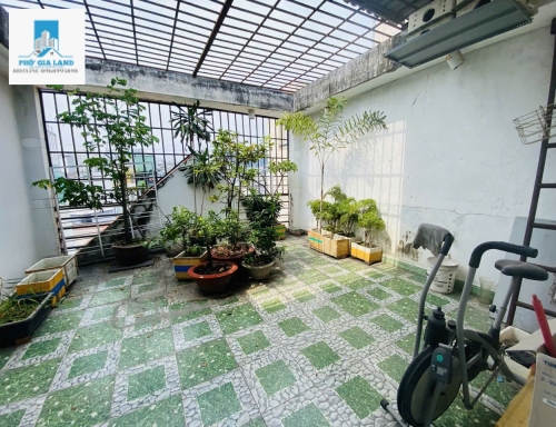 BÁN NHÀ 4 TẦNG HUỲNH TẤN PHÁT - PHÚ THUẬN - QUẬN 7 . 