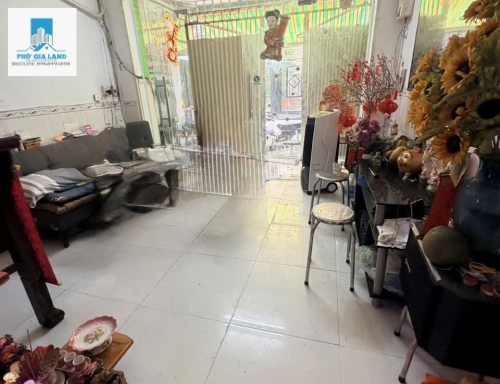 BÁN NHÀ HẺM XE HƠI TRẦN XUÂN SOẠN - P. TÂN HƯNG - QUẬN 7 .
