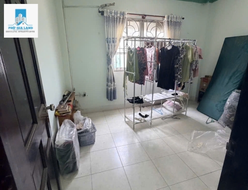 BÁN NHÀ HẺM XE HƠI TRẦN XUÂN SOẠN - P. TÂN HƯNG - QUẬN 7 .