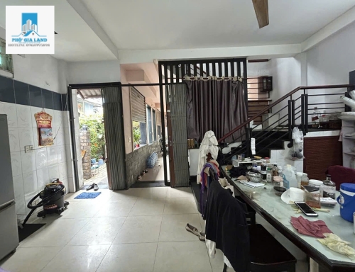 BÁN NHÀ HẺM XE HƠI HUỲNH TẤN PHÁT - P. BÌNH THUẬN - QUẬN 7 . 
