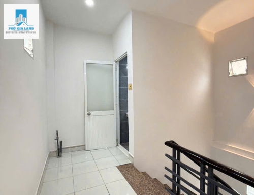 BÁN NHÀ MỚI 2 TẦNG MT KINH DOANH - P. TÂN KIỂNG - QUẬN 7 .