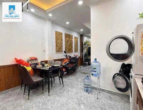 CHO THUÊ NHÀ PHỐ NGUYỄN THỊ THẬP - QUẬN 7 . 