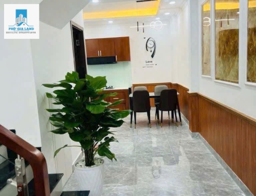 CHO THUÊ NHÀ PHỐ NGUYỄN THỊ THẬP - QUẬN 7 . 