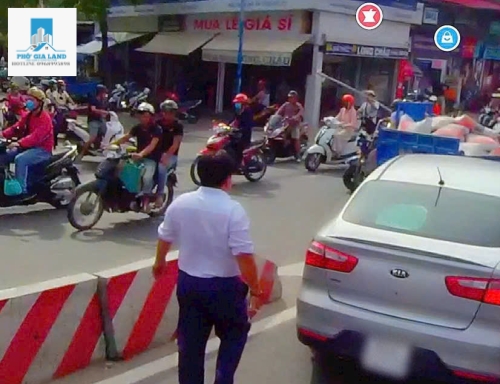 BÁN NHÀ MẶT TIỀN KINH DOANH SẦM UẤT - P. TÂN THUẬN - QUẬN 7 . 