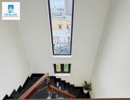 SIÊU PHẨM GÓC 2 MẶT TIỀN , NHÀ MỚI ĐẸP - HUỲNH TẤN PHÁT - QUẬN 7 . 