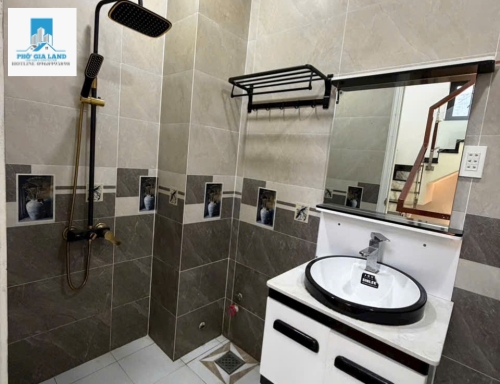 SIÊU PHẨM GÓC 2 MẶT TIỀN , NHÀ MỚI ĐẸP - HUỲNH TẤN PHÁT - QUẬN 7 . 