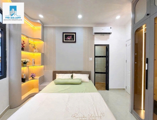  BIỆT THỰ GÓC 2 MẶT TIỀN KDC PETECHIM , FULL NỘI THẤT - HUỲNH TẤN PHÁT - NHÀ BÈ .