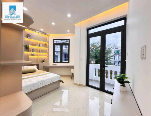 BIỆT THỰ GÓC 2 MẶT TIỀN KDC PETECHIM , FULL NỘI THẤT - HUỲNH TẤN PHÁT - NHÀ BÈ .