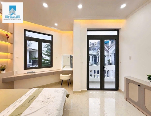  BIỆT THỰ GÓC 2 MẶT TIỀN KDC PETECHIM , FULL NỘI THẤT - HUỲNH TẤN PHÁT - NHÀ BÈ .