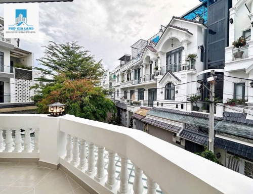  BIỆT THỰ GÓC 2 MẶT TIỀN KDC PETECHIM , FULL NỘI THẤT - HUỲNH TẤN PHÁT - NHÀ BÈ .