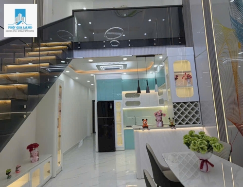 BÁN NHÀ MỚI HẺM 2056 HUỲNH TẤN PHÁT - NHÀ BÈ . 