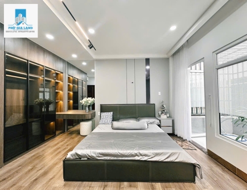 NHÀ MỚI FULL NỘI THẤT , THANG MÁY - KHU CÔNG ÍCH QUẬN 7 - LIỀN KỀ PHÚ MỸ HƯNG . 