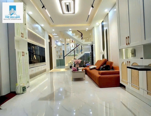 BÁN NHÀ ĐẸP HẺM XE HƠI TRƯỚC NHÀ - ĐÀO TÔNG NGUYÊN - NHÀ BÈ . 