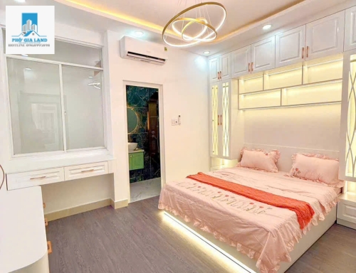 BÁN NHÀ ĐẸP HẺM XE HƠI TRƯỚC NHÀ - ĐÀO TÔNG NGUYÊN - NHÀ BÈ . 
