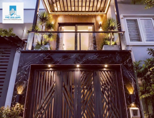 NHÀ HẺM MỚI VỪA HOÀN THIỆN HUỲNH TẤN PHÁT - P. PHÚ THUẬN - QUẬN 7 .