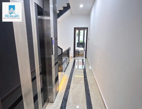 NHÀ SIÊU PHẨM , FULL NỘI THẤT CAO CẤP - P. TÂN MỸ - QUẬN 7 . 