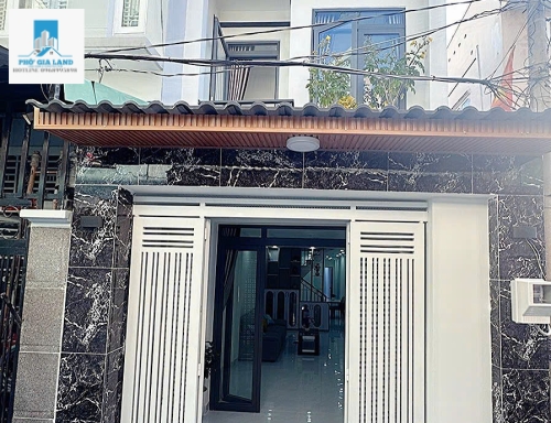 BÁN NHÀ HUỲNH TẤN PHÁT - P. PHÚ THUẬN - QUẬN 7 . 