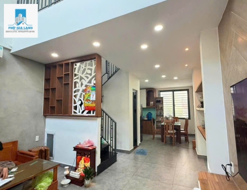 BÁN NHÀ 4 TẦNG ĐƯỜNG LÊ VĂN LƯƠNG - P. TÂN QUY - QUẬN 7 . 