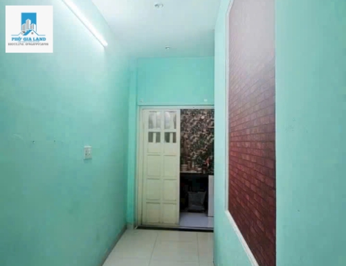 BÁN NHÀ HẺM CẤP 4 - HUỲNH TẤN PHÁT - NHÀ BÈ . 