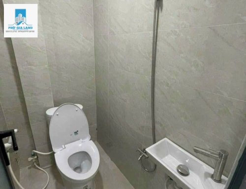 NHÀ 2 TẦNG MẶT TIỀN KINH DOANH BUÔN BÁN TỐT - P. TÂN HƯNG - QUẬN 7 . 