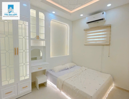 BÁN NHÀ TÂN CỔ ĐIỂN SANG TRỌNG - FULL NỘI THẤT - QUẬN 7 .