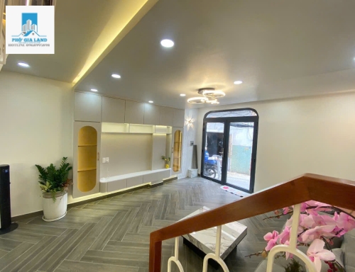 NHÀ HẺM MỚI ĐẸP - HUỲNH TẤN PHÁT - P. TÂN MỸ - QUẬN 7 . 