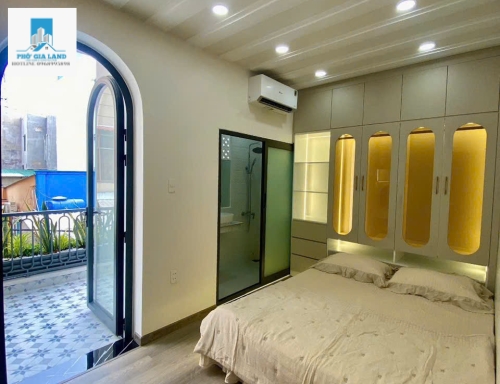NHÀ HẺM MỚI ĐẸP - HUỲNH TẤN PHÁT - P. TÂN MỸ - QUẬN 7 . 
