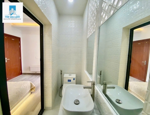 NHÀ HẺM MỚI ĐẸP - HUỲNH TẤN PHÁT - P. TÂN MỸ - QUẬN 7 . 