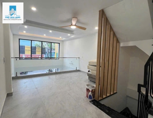 MẶT TIỀN ĐƯỜNG LÂM VĂN BỀN - DONG TIỀN 36TR/TH - QUẬN 7 . 