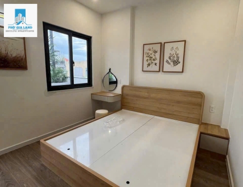 MẶT TIỀN ĐƯỜNG LÂM VĂN BỀN - DONG TIỀN 36TR/TH - QUẬN 7 . 