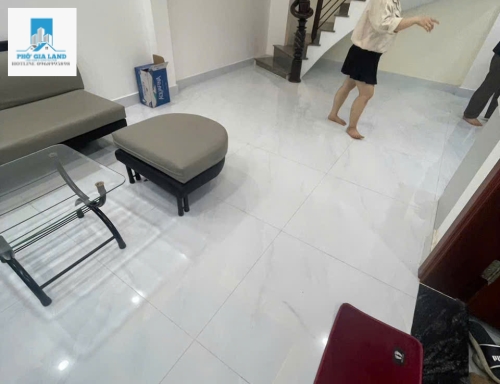 NHÀ GÓC 2 MẶT TIỀN , VỊ TRÍ SIÊU ĐẸP - NGUYỄN THỊ THẬP - QUẬN 7 . 