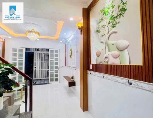 NHÀ HẺM ĐẸP HUỲNH TẤN PHÁT - NHÀ BÈ . 