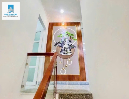 NHÀ HẺM ĐẸP HUỲNH TẤN PHÁT - NHÀ BÈ . 