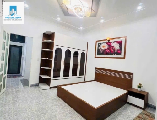 NHÀ HẺM ĐẸP HUỲNH TẤN PHÁT - NHÀ BÈ . 