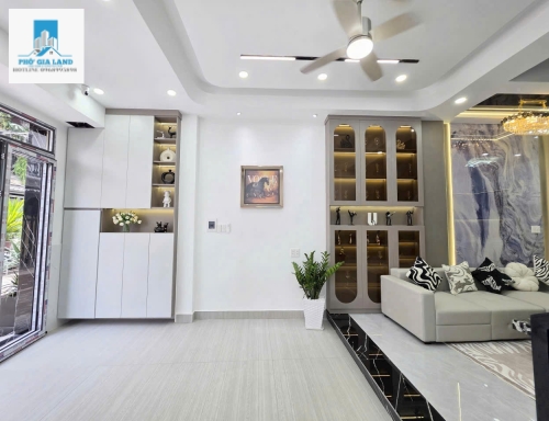 BÁN NHÀ 2 TẦNG MẶT TIỀN ĐÀO TÔNG NGUYÊN - NHÀ BÈ . 