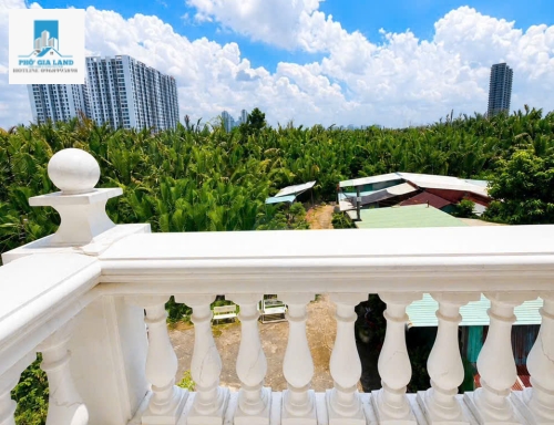 BIỆT THỰ 4 TẦNG - P. PHÚ MỸ - QUẬN 7 . 