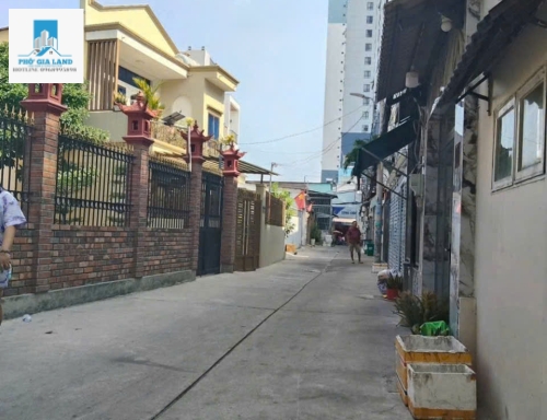 BÁN ĐẤT XÂY CHDV - SÁT M-ONE QUẬN 7 - FULL THỔ CƯ . 
