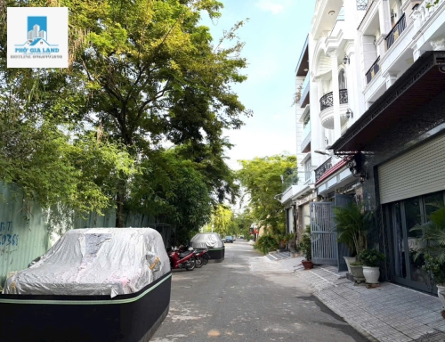 BÁN ĐẤT NỀN GREEN RIVERSIDE - NHÀ BÈ .
