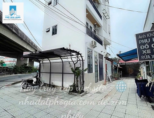 CHO THUÊ NHÀ MẶT TIỀN ĐƯỜNG, KINH DOANH - GẦN SIÊU THỊ GO QUẬN 7. 
