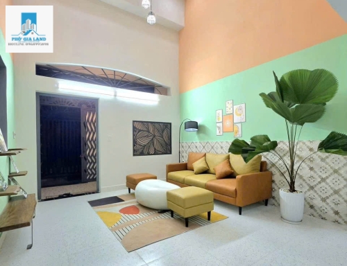 BÁN NHÀ HẺM 1135 HUỲNH TẤN PHÁT - P. PHÚ THUẬN - QUẬN 7 . 
