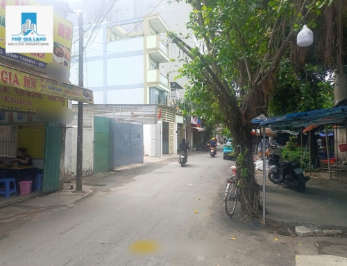 BÌNH THẠNH : MẶT TIỀN ĐƯỜNG NHỰA XE Ô TÔ - BÌNH QUỚI . 